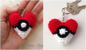 Hand holding a crocheted heart-shaped keychain designed like a Poké Ball, reminiscent of intricate scarf patterns, with a second image showing it attached to keys.