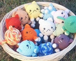 Roly Poly Cats Free Crochet Pattern