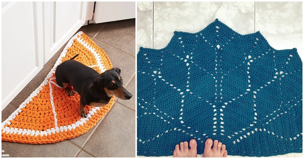 A Dachshund sits on an orange crochet mat shaped like a slice of orange. Beside it lies a blue, semi-circle-shaped rug adorned with a geometric design.