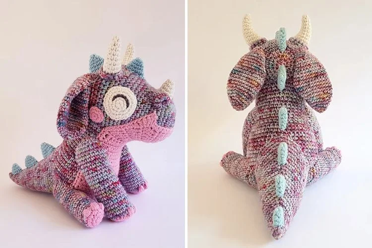 a crochet dragon amigurumi