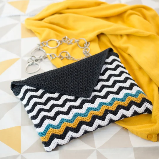 free crochet pouch patterns