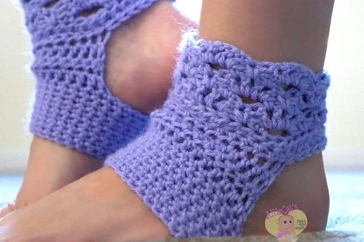 crochet yoga socks