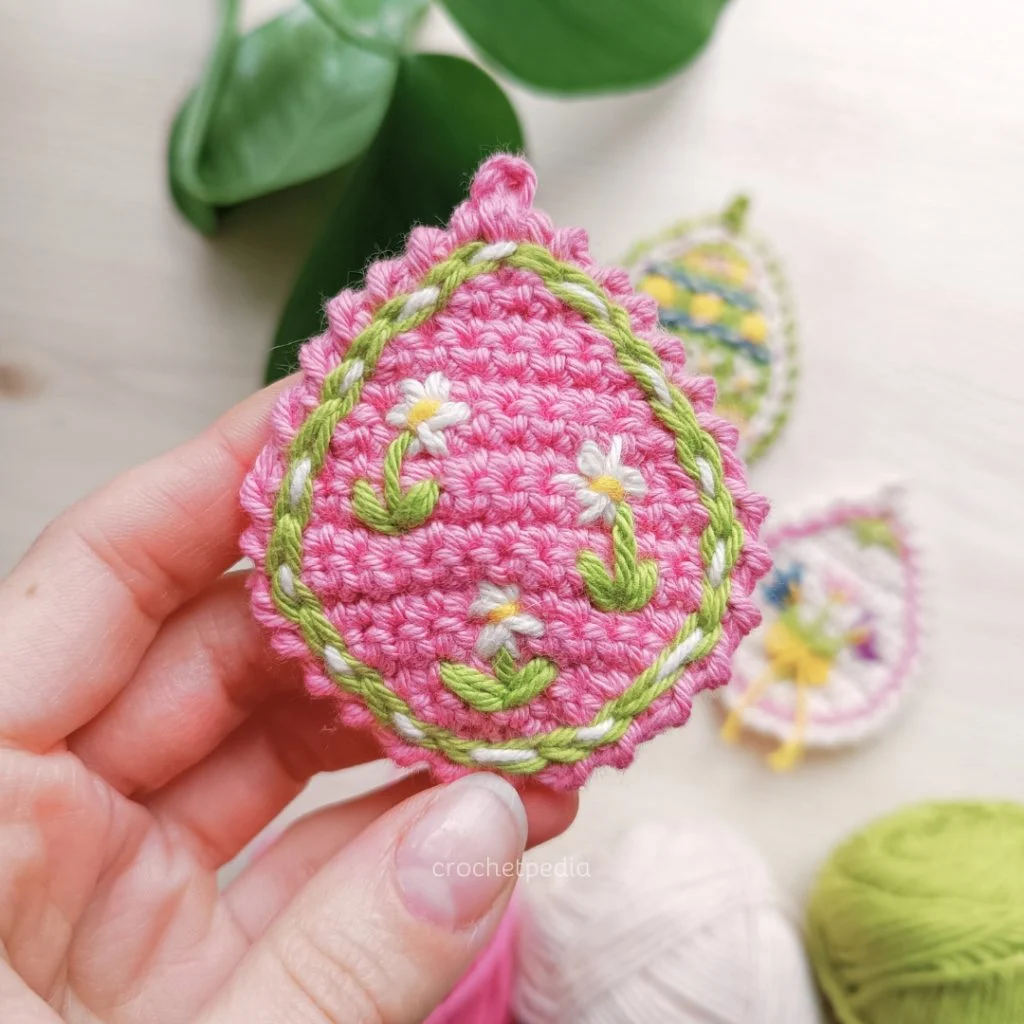 crochet egg decor pink with flowers