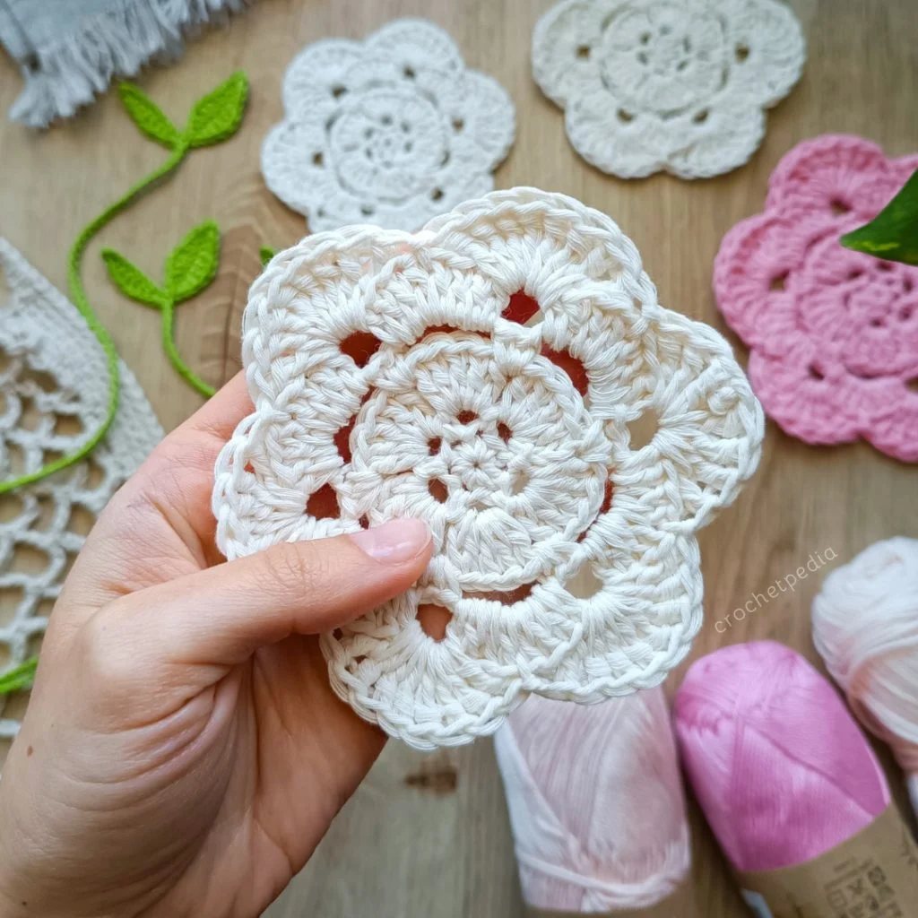 crochet flower coaster